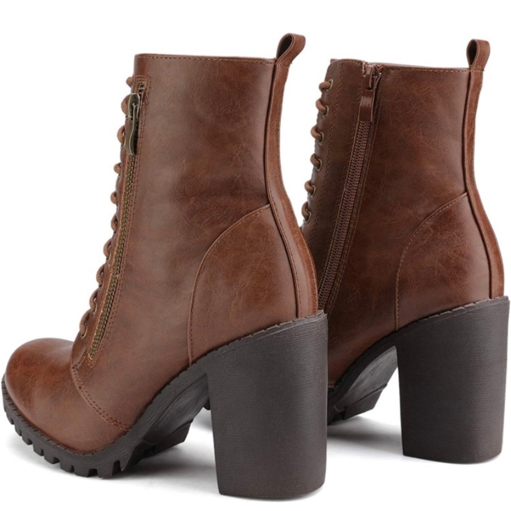 New in box. Never worn chunky heel combat boots. Leather. Brown. Size 7